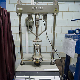 Пресс для определения прочности на изгиб