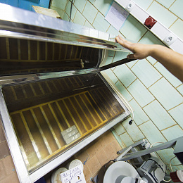 Пропарочная камера (ванна с водой) 